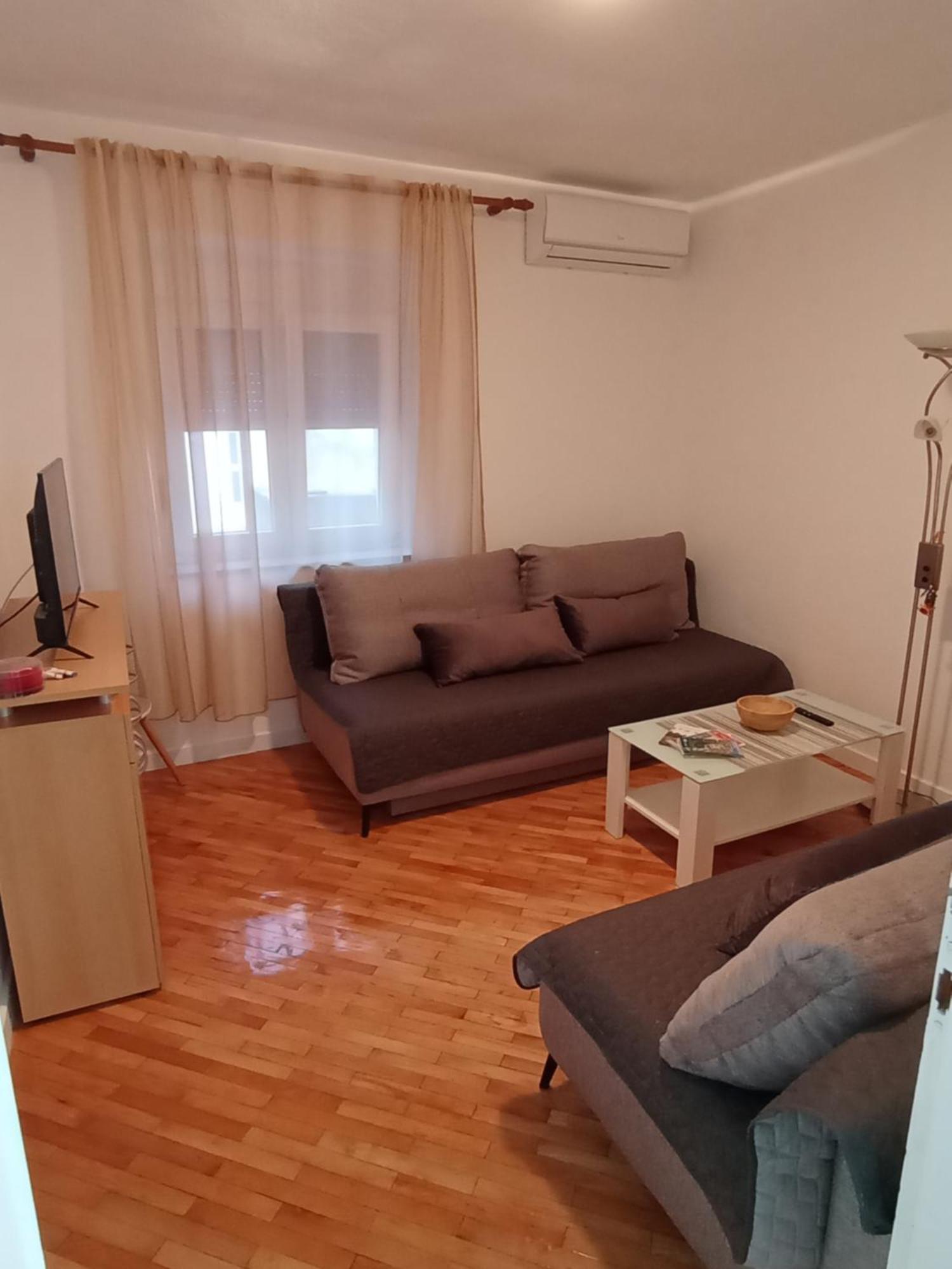 Luce Apartment Kijevo ภายนอก รูปภาพ